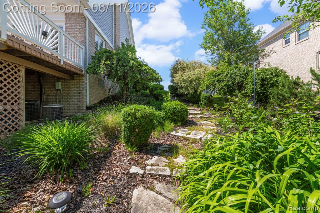 50145 Tottenham Court Canton, MI 48187 - Photo 13 of 76