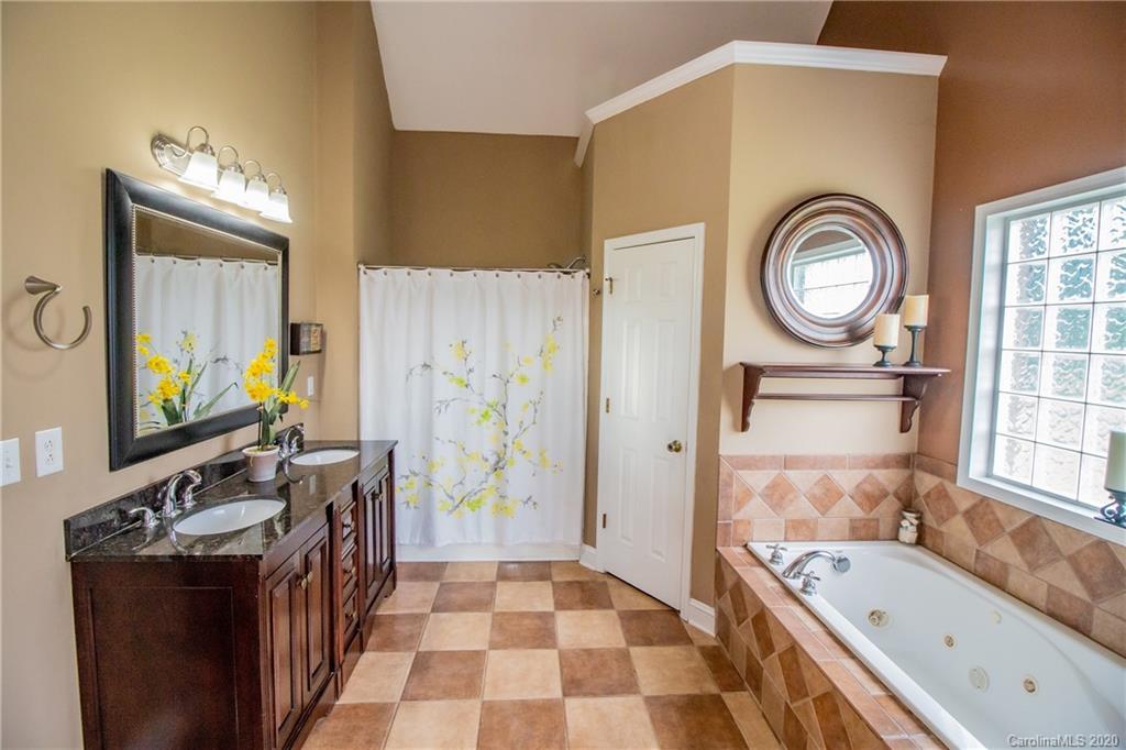 1724 Bolton Road Catawba, NC 28609 - Photo 16 of 25 Gallery Image 16