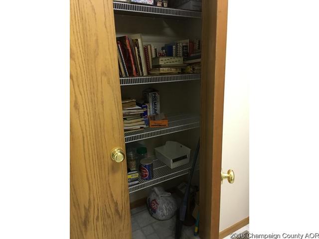 804 Kara Street St. Joseph, IL 61873 - Photo 21 of 24 a kitchen with a sink
