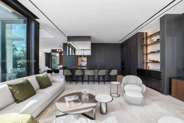 a view of entryway and hall