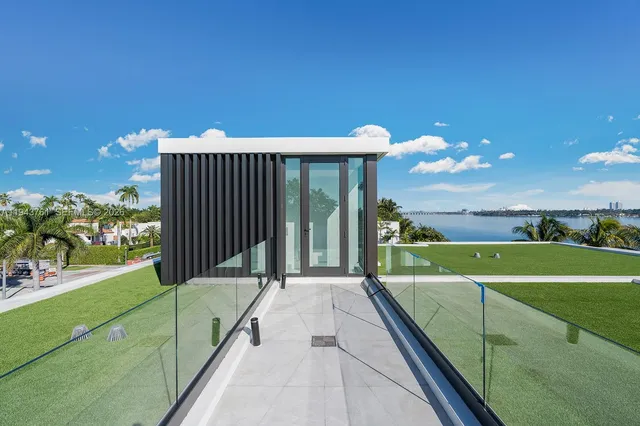 $45,000,000 | 217 East Rivo Alto Drive, Miami Beach, FL 33139