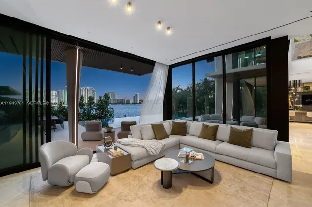 $45,000,000 | 217 East Rivo Alto Drive, Miami Beach, FL 33139