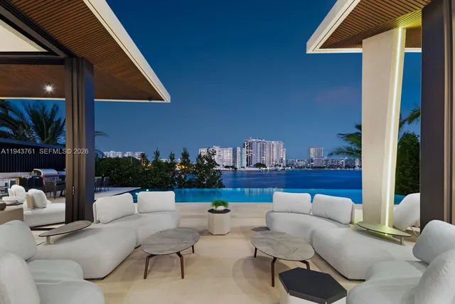 $45,000,000 | 217 East Rivo Alto Drive, Miami Beach, FL 33139