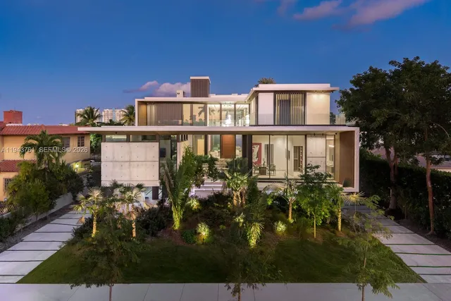 $45,000,000 | 217 East Rivo Alto Drive, Miami Beach, FL 33139