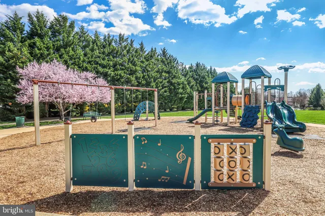 $660,000 | 9775 Northern Lakes Lane, Laurel, MD 20723