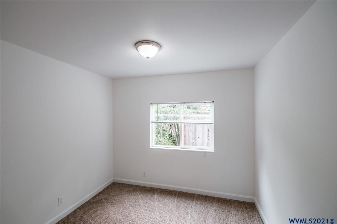 1308 Clark Mill Road Sweet Home, OR 97386 - Photo 14 of 36 Gallery Image 14