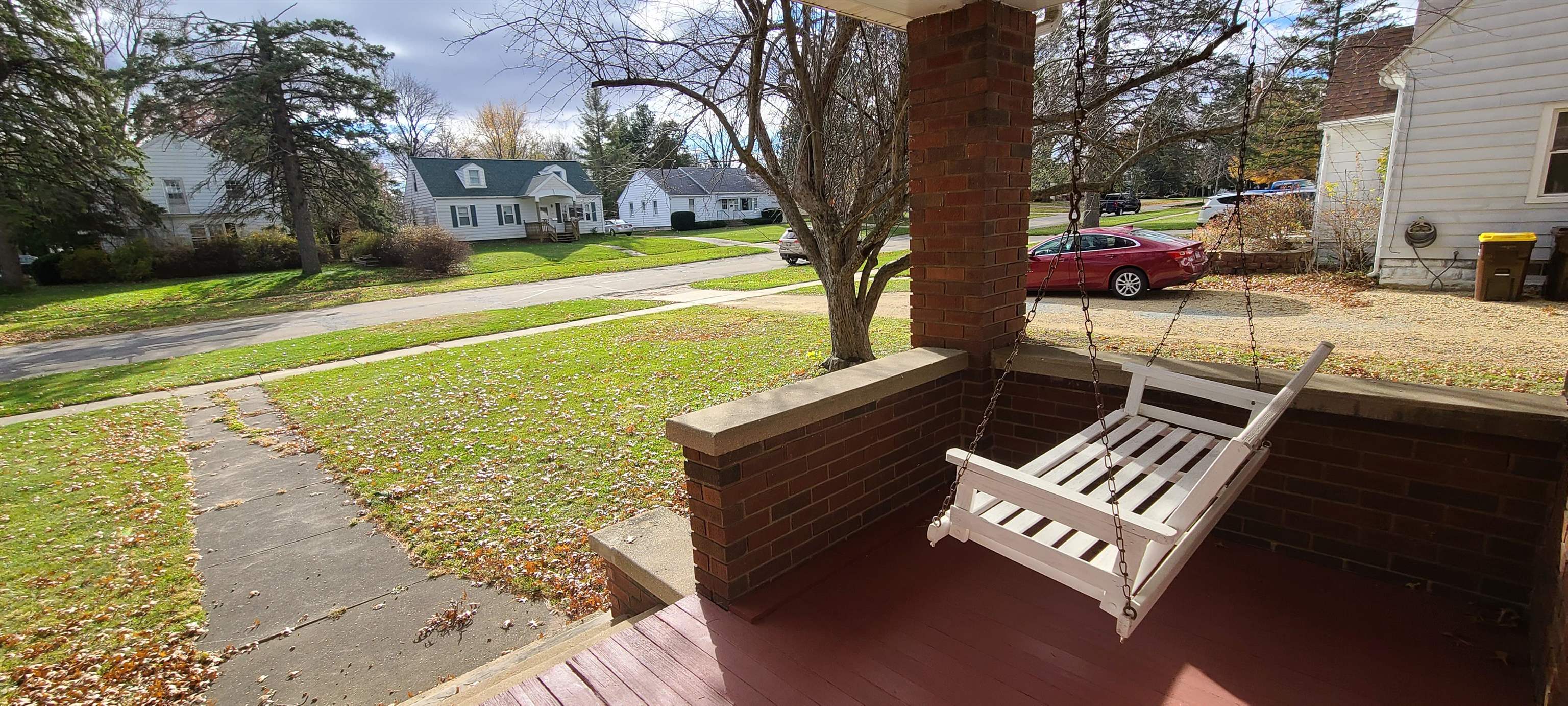302 Sunset Lane Mount Morris, IL 61054 - Photo 39 of 47 a view of an outdoor sitting space