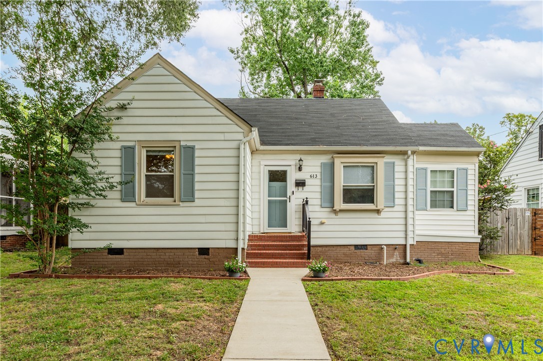 613 Rothesay Road Richmond, VA 23221 - Photo 1 of 36 Front house