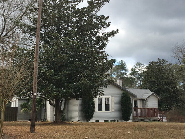 502 Augusta Road Edgefield, SC 29824 - Photo 1 of 14 Main View