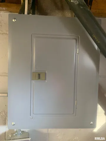 $150,000 | 419 West Lincoln Street, Edinburg, IL 62531