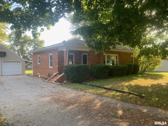 $150,000 | 419 West Lincoln Street, Edinburg, IL 62531