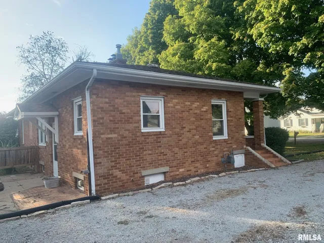 $150,000 | 419 West Lincoln Street, Edinburg, IL 62531