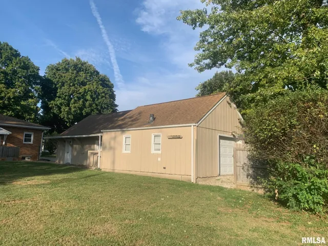 $150,000 | 419 West Lincoln Street, Edinburg, IL 62531
