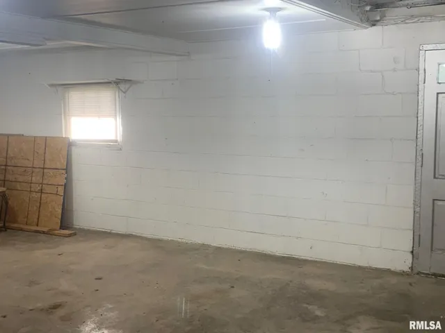 $150,000 | 419 West Lincoln Street, Edinburg, IL 62531