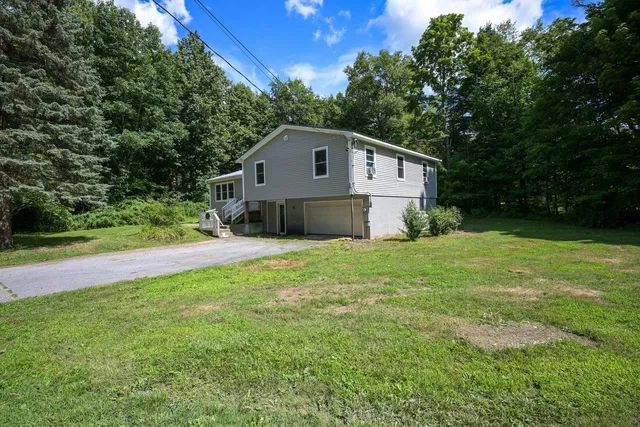$460,000 | 200 Butternut Ridge Drive, Middlebury, VT 05753