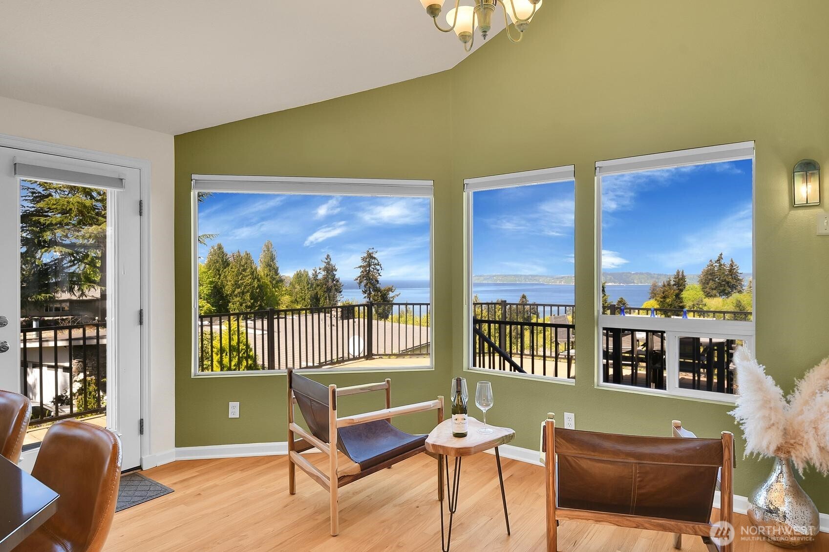 7103 156th Street Southwest Edmonds, WA 98026 - Photo 14 of 40