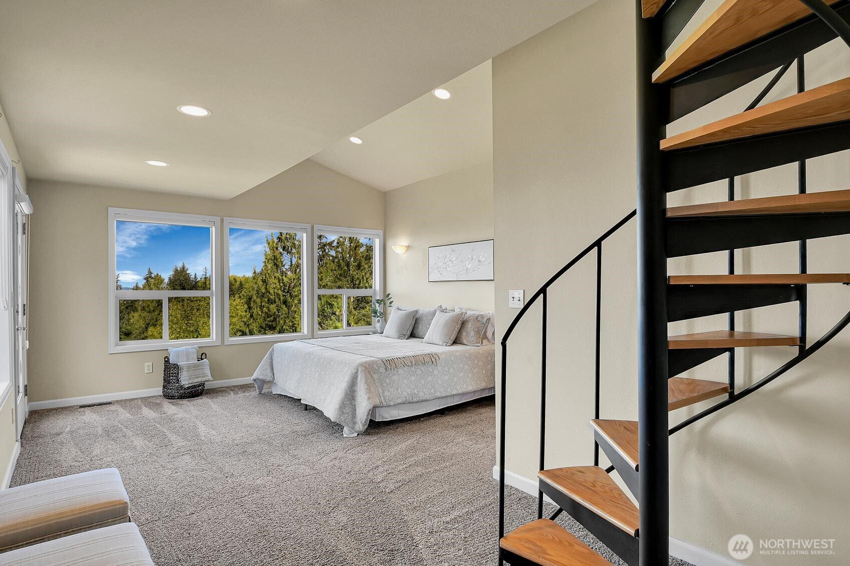 7103 156th Street Southwest Edmonds, WA 98026 - Photo 18 of 40