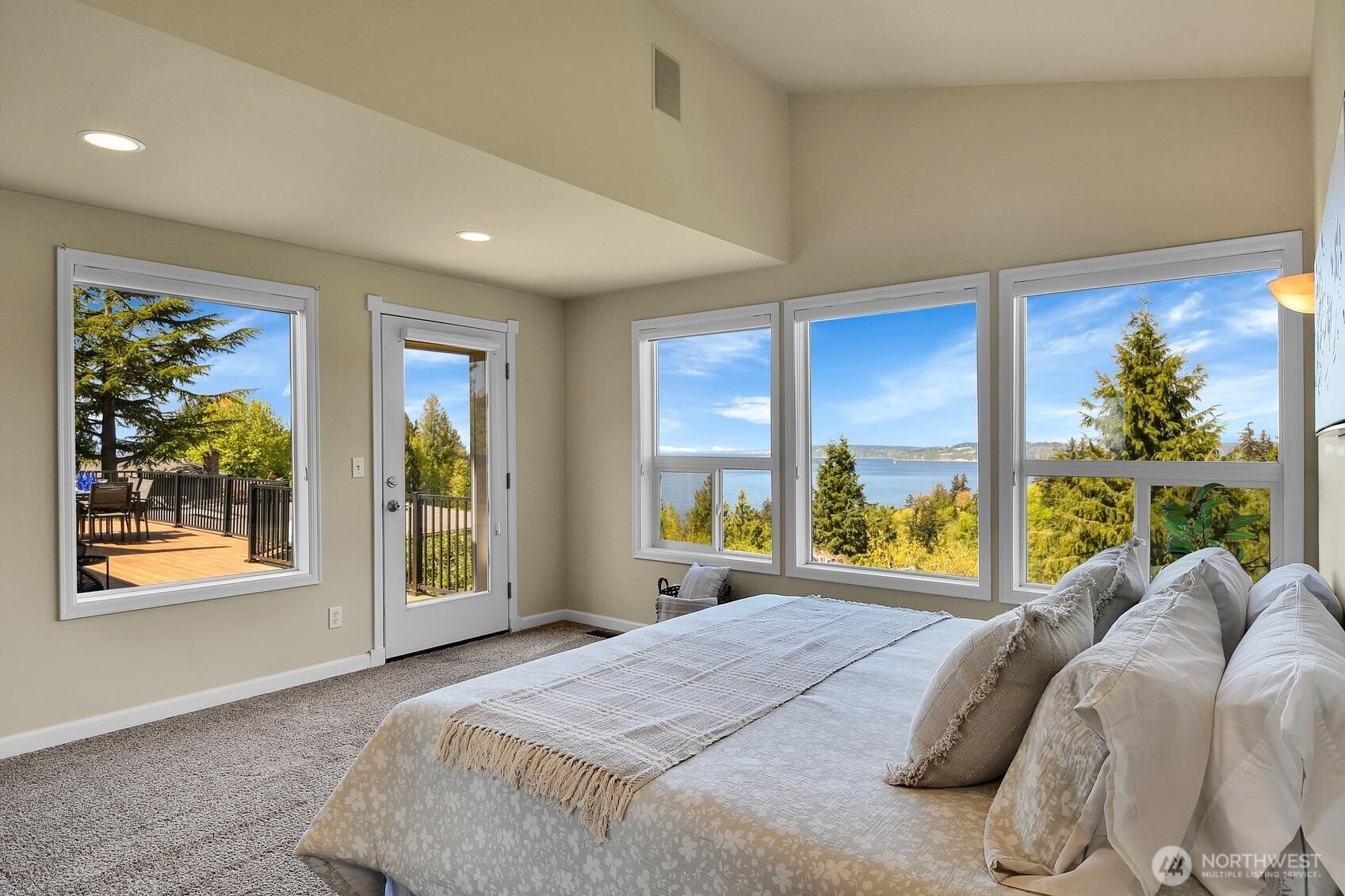 7103 156th Street Southwest Edmonds, WA 98026 - Photo 19 of 40