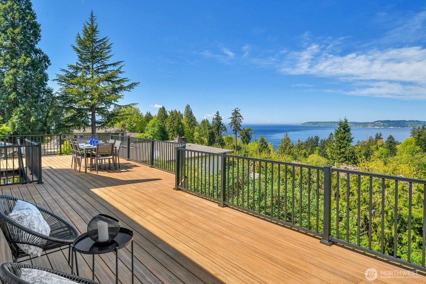 7103 156th Street Southwest Edmonds, WA 98026 - Photo 20 of 40