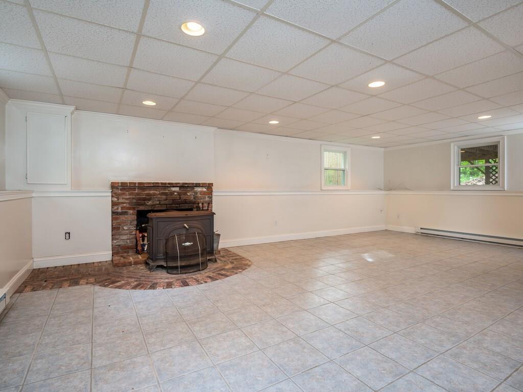 45 Old Farm Road Sturbridge, MA 01566 - Photo 27 of 34 Gallery Image 27