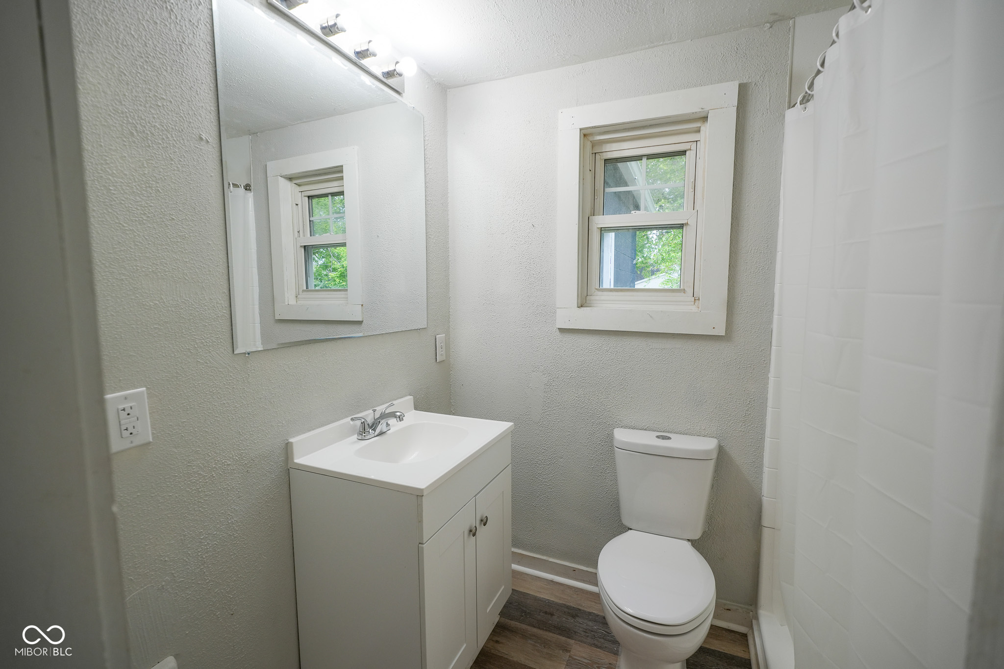 2417 Pearl Street Anderson, IN 46016 - Photo 8 of 36