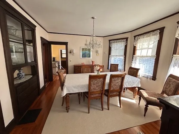 $3,000 | 274 Poplar Street, Unit 3, Boston, MA 02131