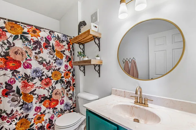 $265,000 | 6590 Reserve Drive, Indianapolis, IN 46220