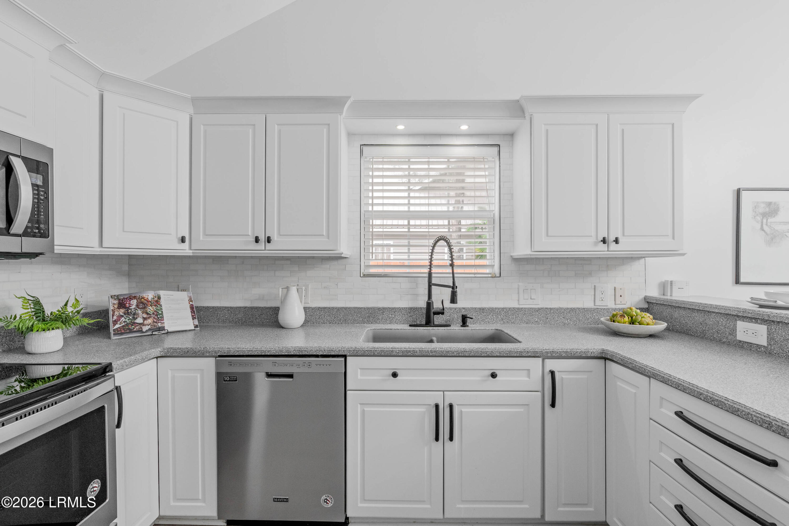 23 Brickman Way Beaufort, SC 29907 - Photo 4 of 48 23 Brickman-37