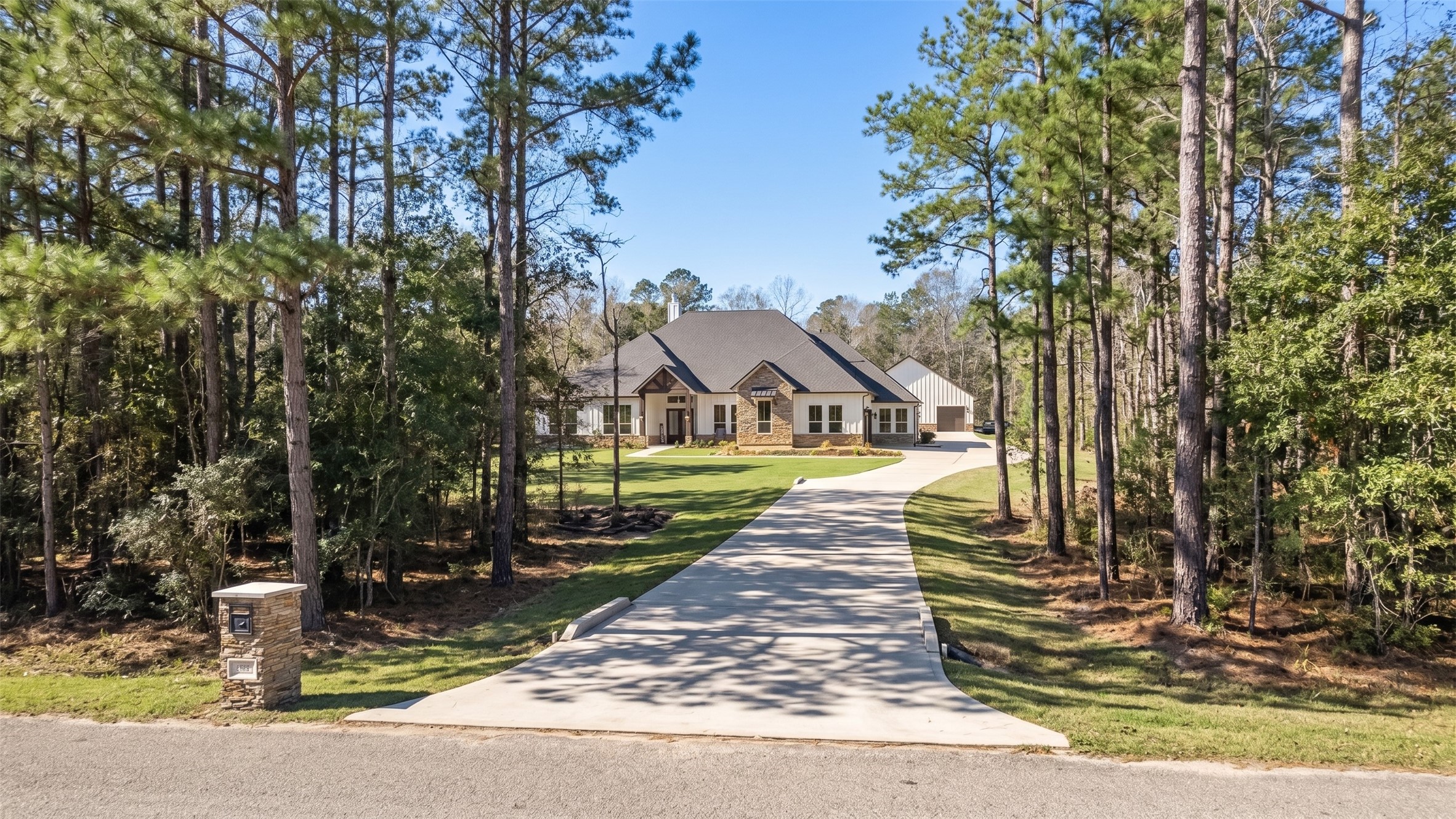 15386 Red Hawk Road Willis, TX 77378 - Photo 3 of 17 This is a Rendering not an actual photo