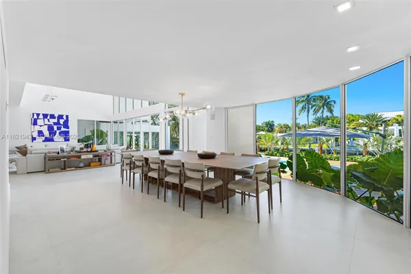 $14,590,000 | 161 Cape Florida Drive, Key Biscayne, FL 33149