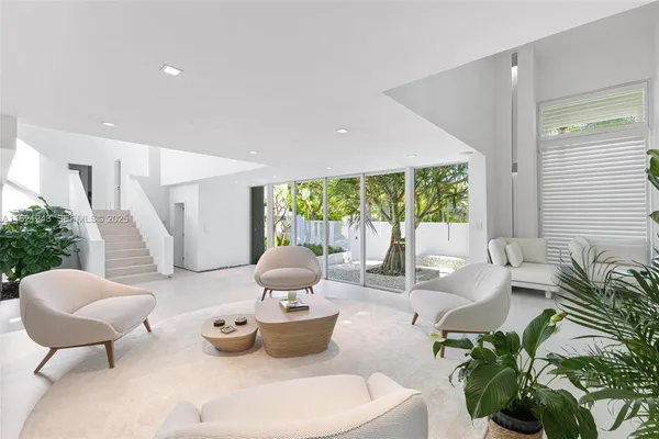 $14,590,000 | 161 Cape Florida Drive, Key Biscayne, FL 33149