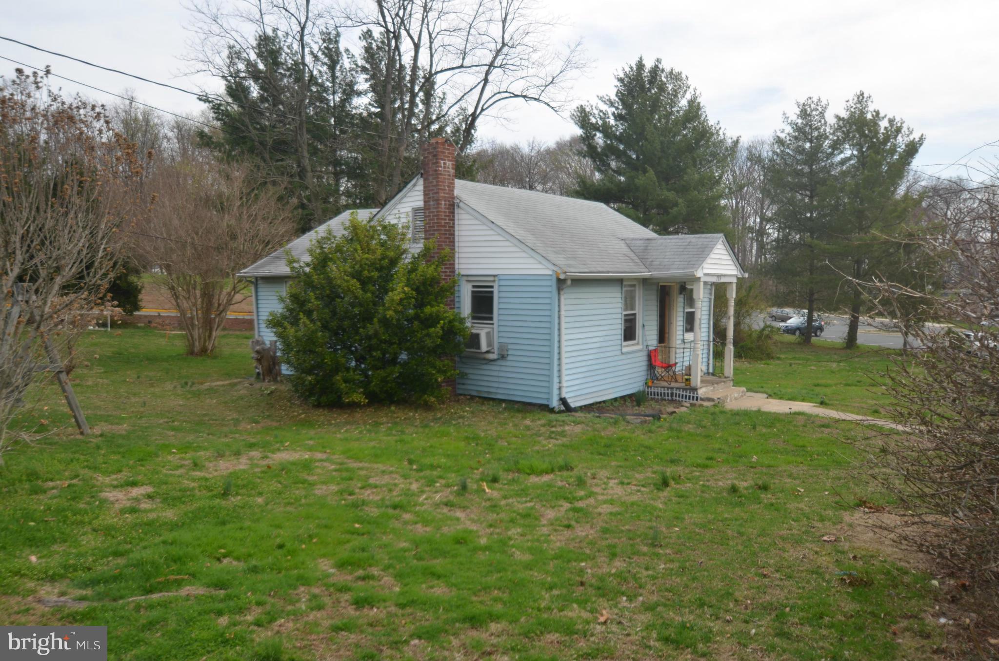 Exterior (Front)