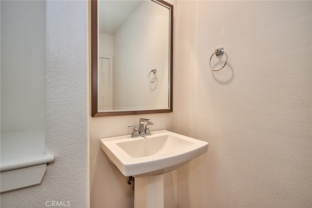 5931 Spring Street Buena Park, CA 90621 - Photo 23 of 35