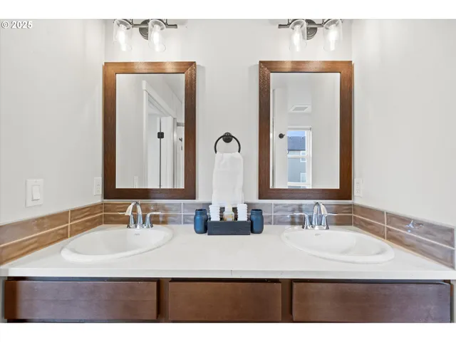 $425,000 | 4 Lewis Circle, Milton Freewater, OR 97862