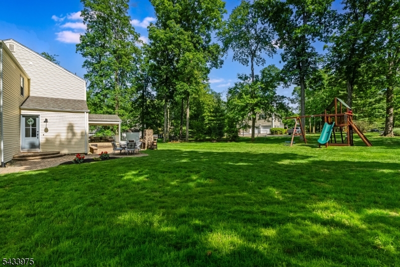 54 Dean Road Mendham, NJ 07945 - Photo 27 of 31