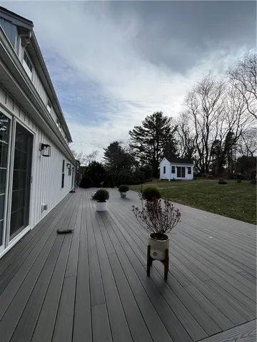 $4,500 | 3 Baldwin Road, Middletown, RI 02842