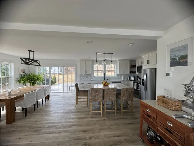 $4,500 | 3 Baldwin Road, Middletown, RI 02842