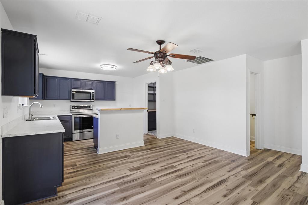 5533 Spring Ridge Drive Watauga, TX 76137 - Photo 15 of 39 Gallery Image 15