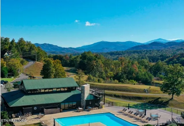 $529,000 | 405 Laurel Trace Road, Townsend, TN 37882