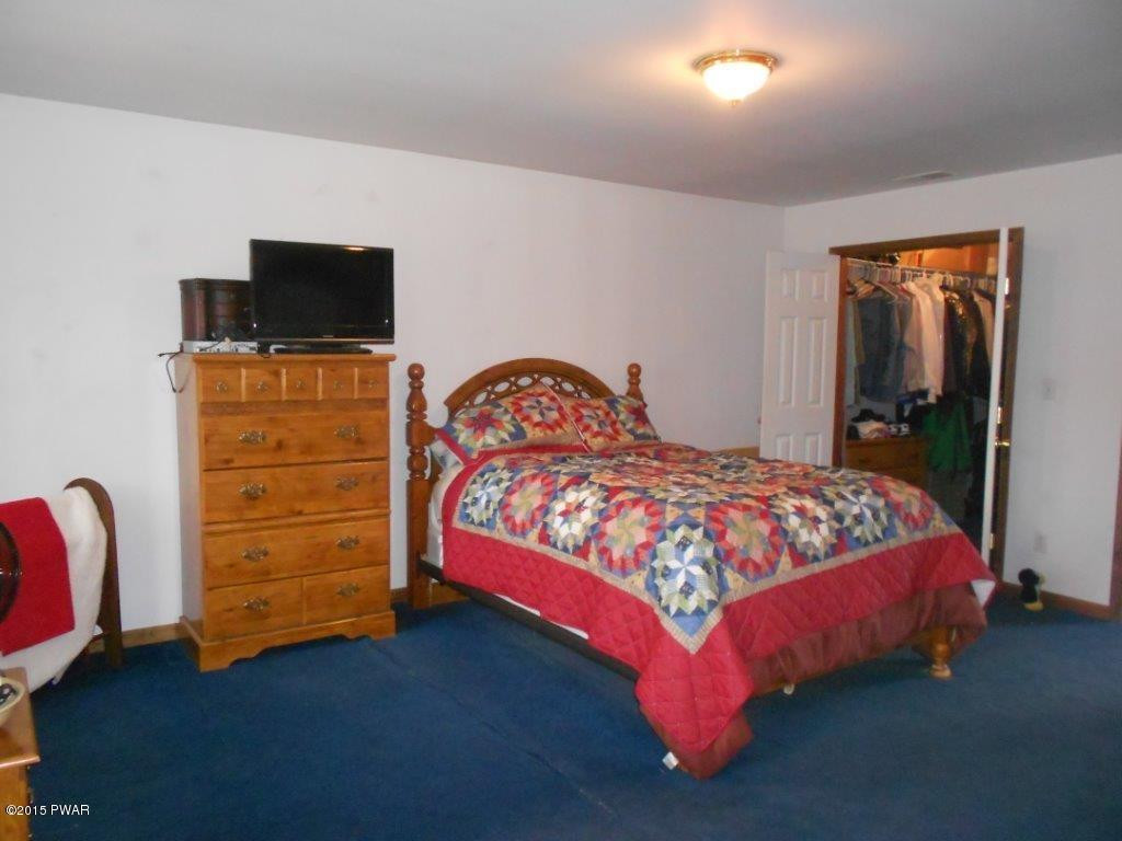 296 Sawmill Road Greentown, PA 18426 - Photo 36 of 69