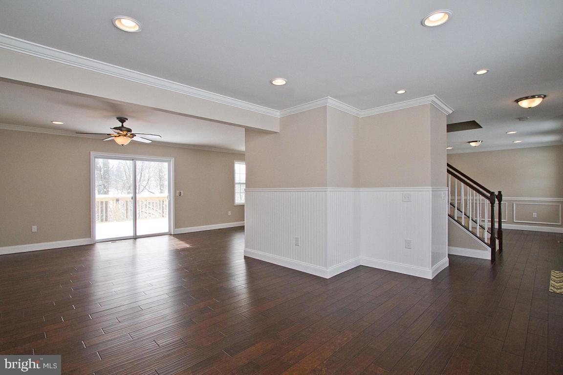 1453 Pleasure Road Lancaster, PA 17601 - Photo 4 of 58 Gallery Image 4