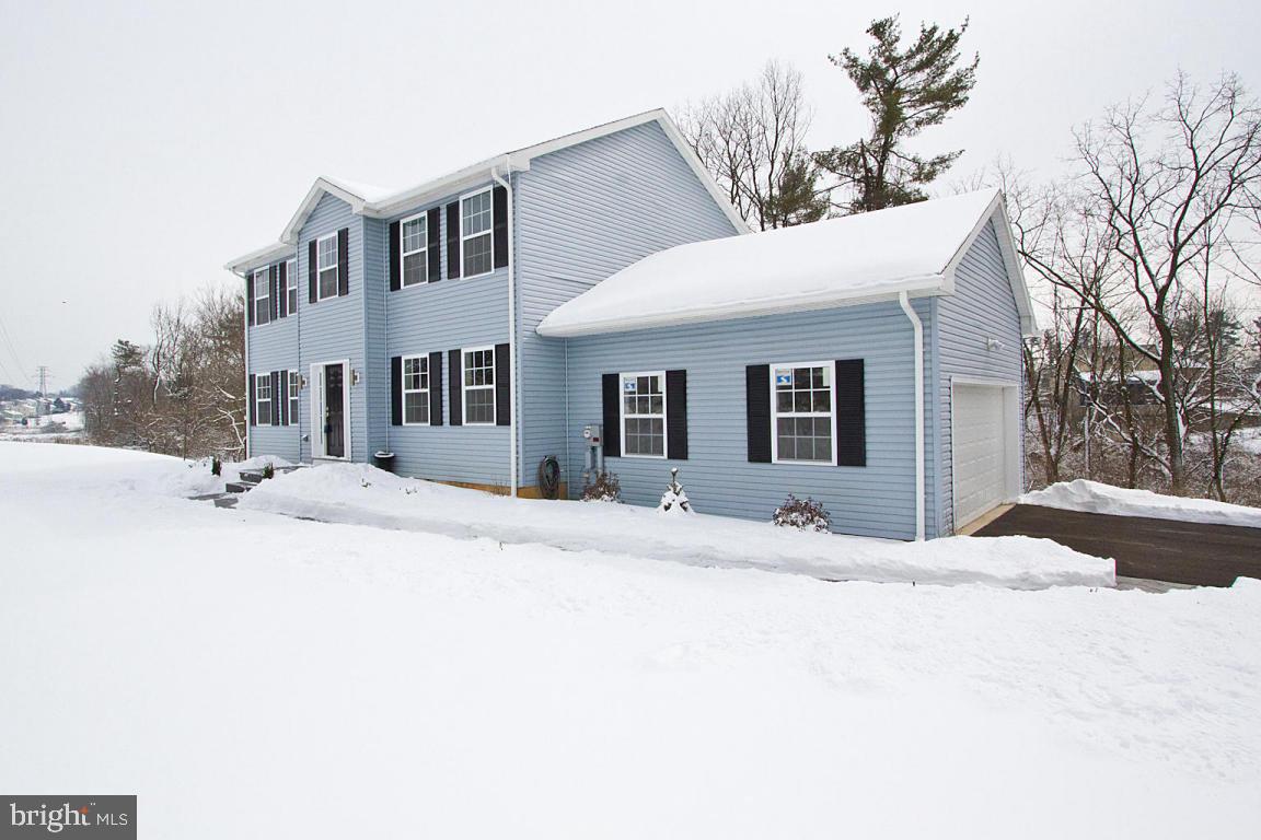 1453 Pleasure Road Lancaster, PA 17601 - Photo 10 of 58 Gallery Image 10