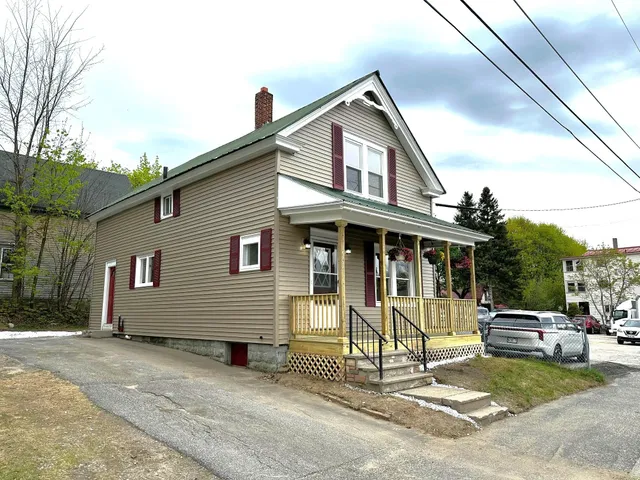 $175,000 | 507 Waldo Street, Rumford, ME 04276