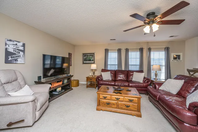 $332,322 | 155 Wildberry Lane, Goose Creek, SC 29445