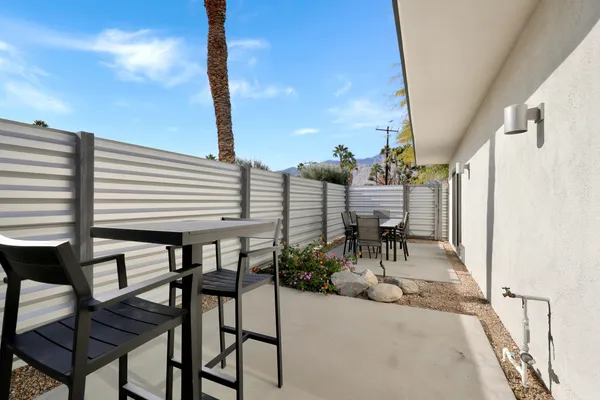 $1,175,000 | 3420 East Camino Rojos, Palm Springs, CA 92262