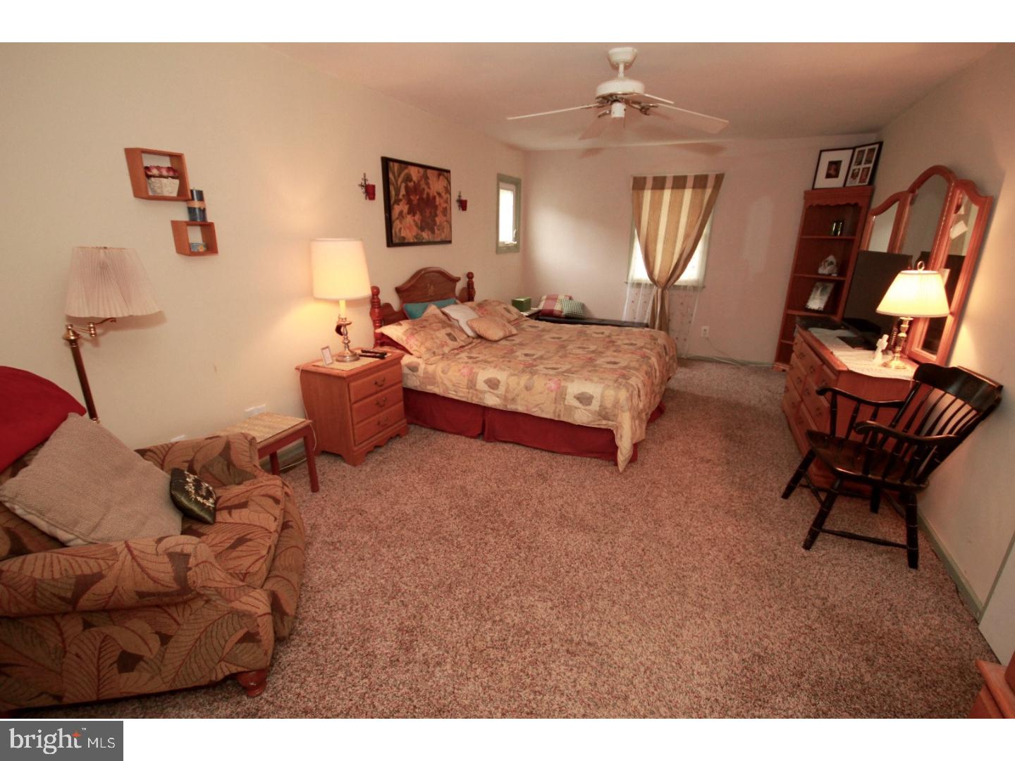 207 Kilburn Road Langhorne, PA 19047 - Photo 11 of 20 Bedroom - Main