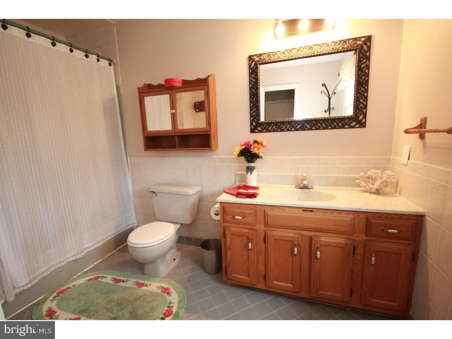 207 Kilburn Road Langhorne, PA 19047 - Photo 12 of 20 Bathroom