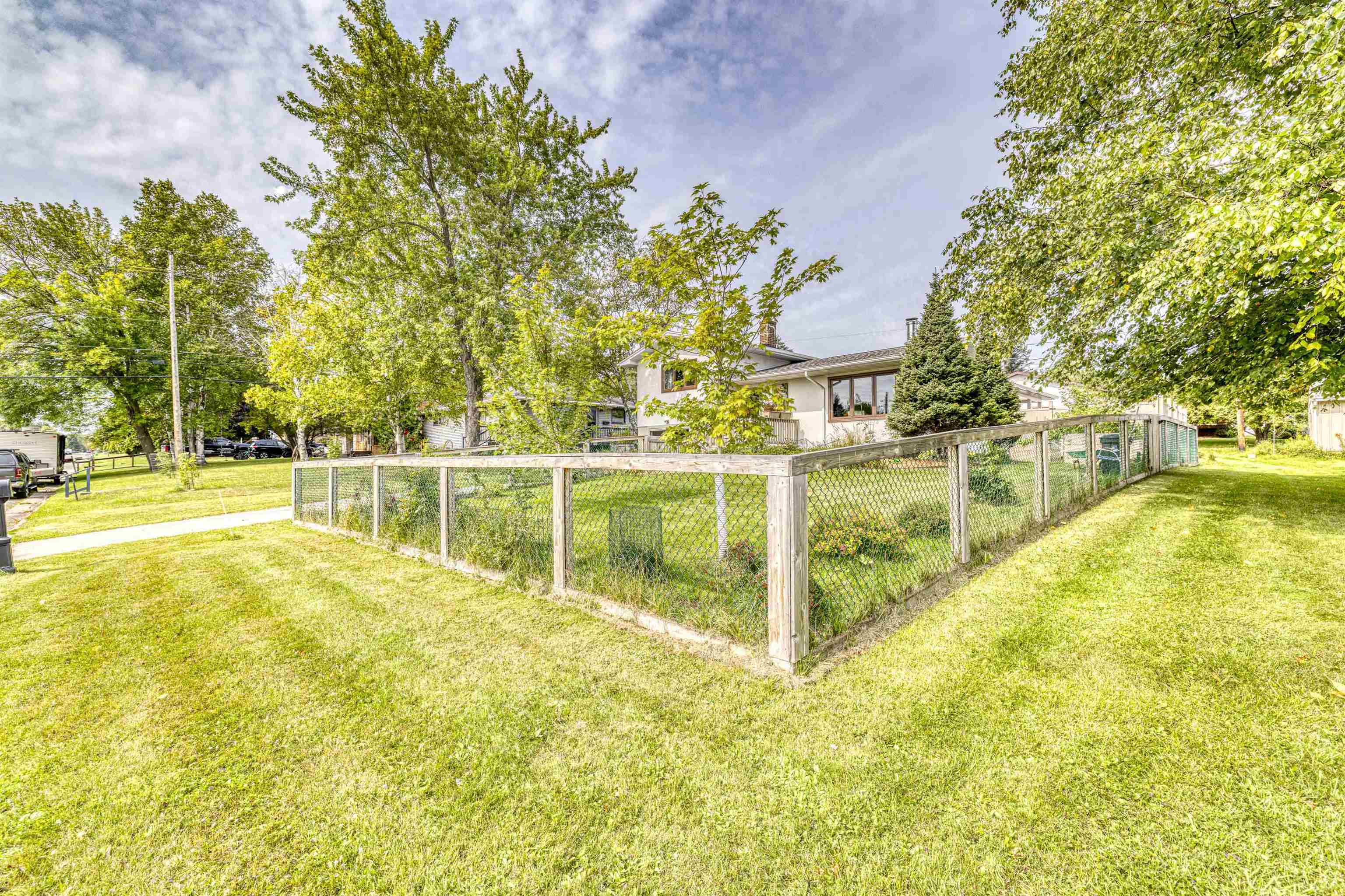 415 15th Avenue Two Harbors, MN 55616 - Photo 34 of 54