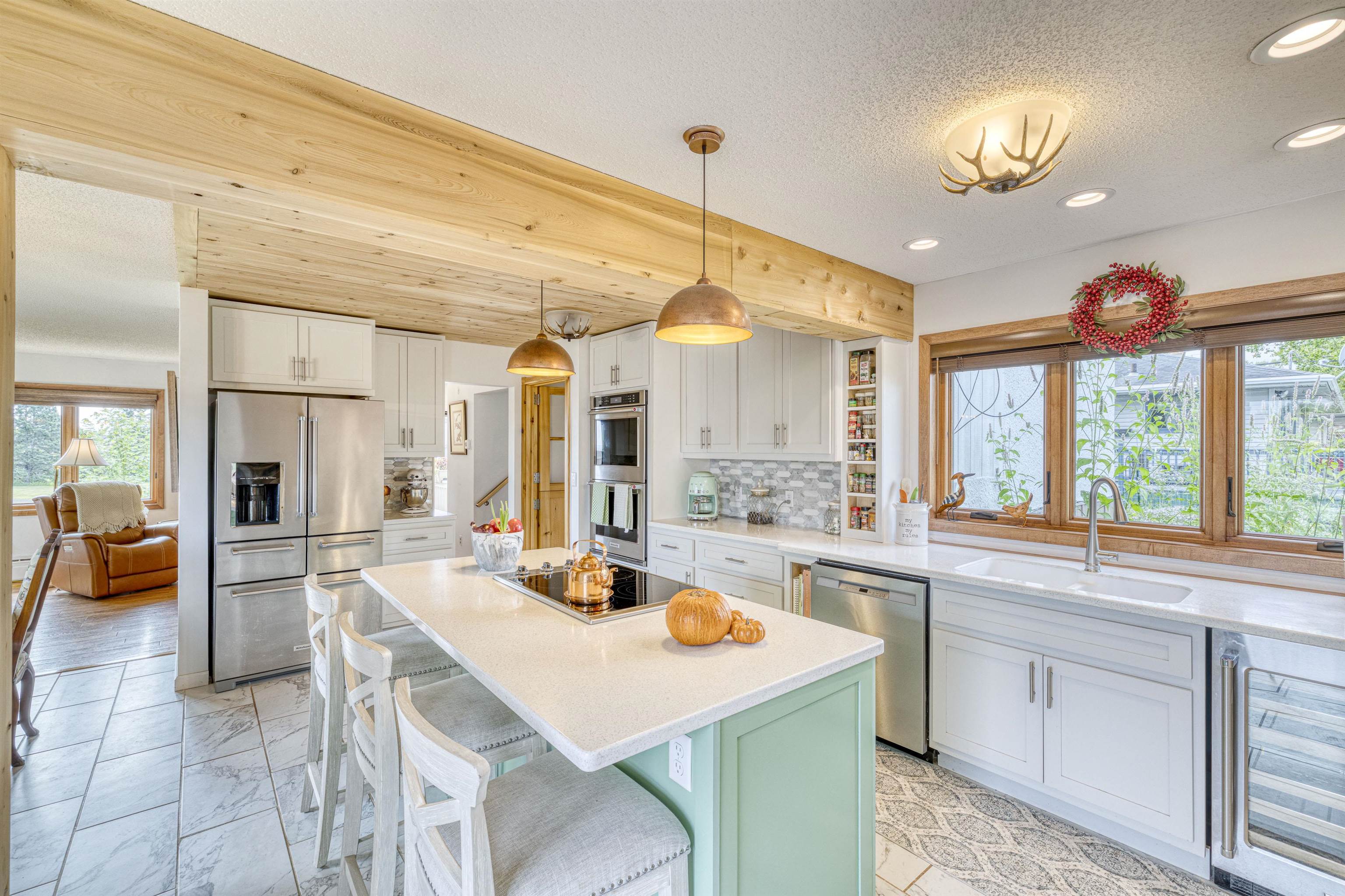 415 15th Avenue Two Harbors, MN 55616 - Photo 8 of 54