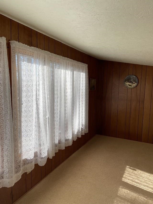 5588 Westbrook Road Gladwin, MI 48624 - Photo 34 of 39 1917705-33.JPG